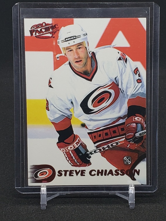 1998-99 Pacific Red #129 Steve Chiasson